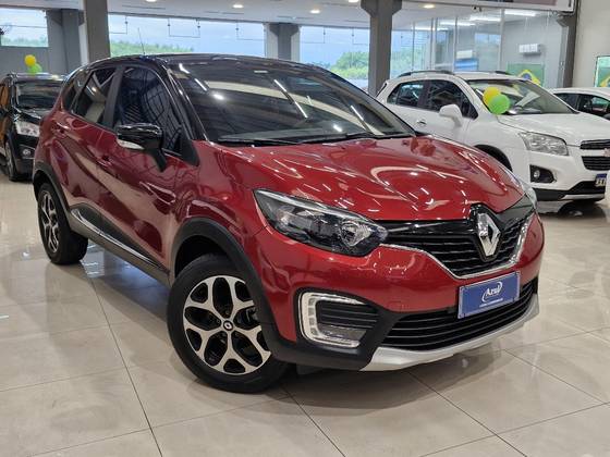 RENAULT CAPTUR 1.6 16V SCE FLEX LIFE X-TRONIC RENAULT CAPTUR 1.6 16V SCE FLEX LIFE X-TRONIC